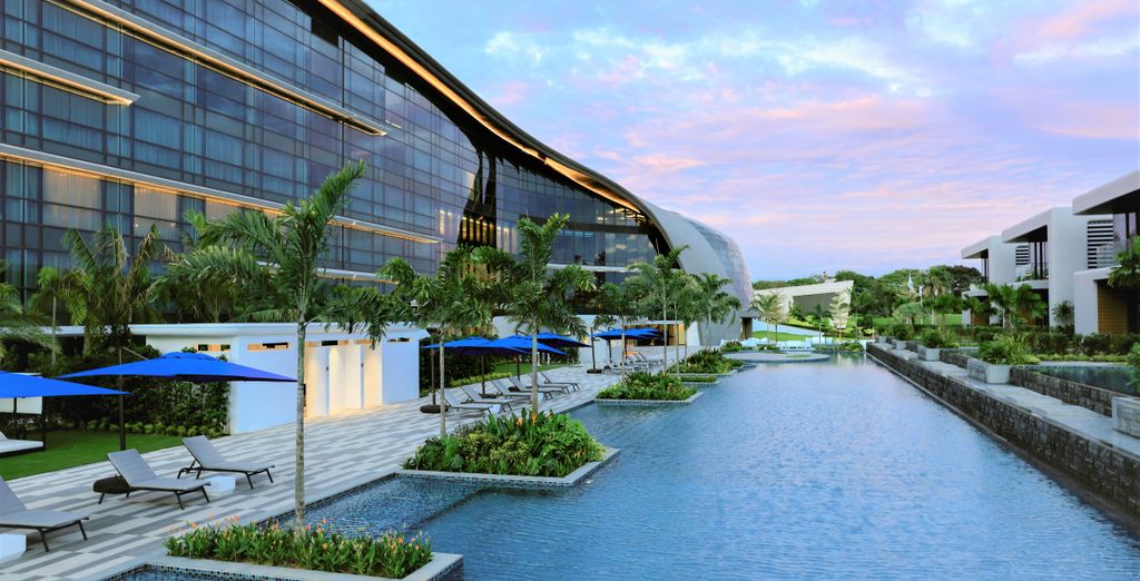 Dusit Thani Laguna Singapore 5*