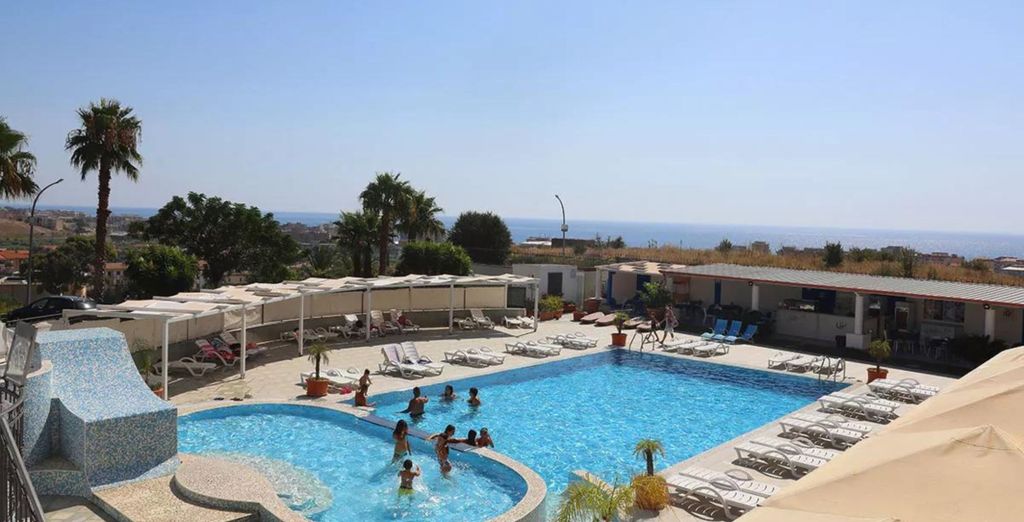 Grand Hotel Paradiso 4*