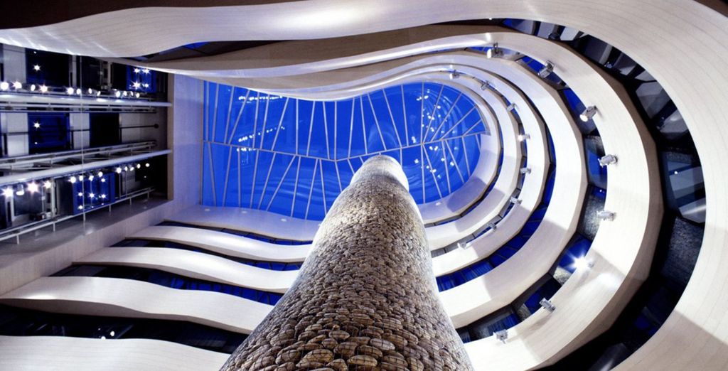 Gran Hotel Domine Bilbao 5*