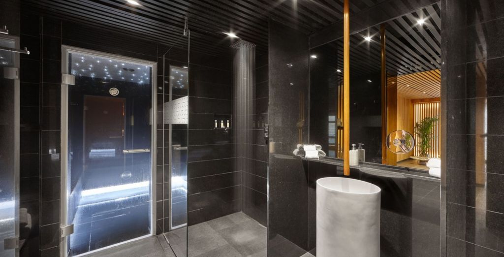 Gran Hotel Domine Bilbao 5*