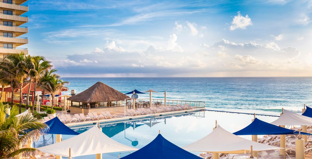Crown Paradise Club 5*