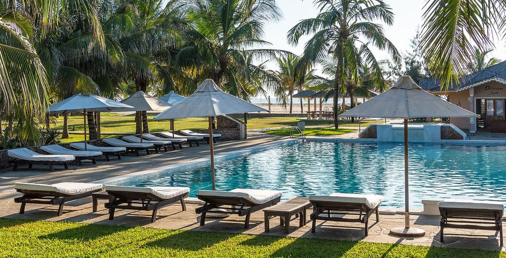 Ocean Beach Resort & Spa 5* con safari da 1 a 4 notti 