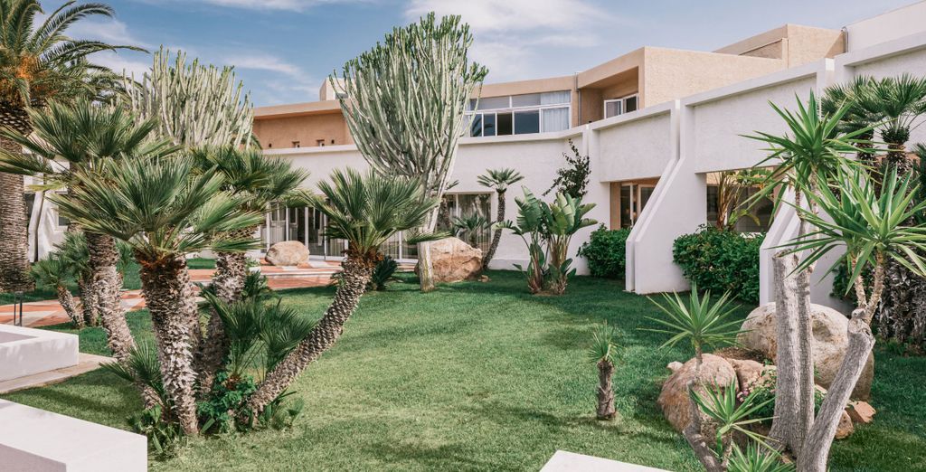 Mangia's Pollina Resort 4*