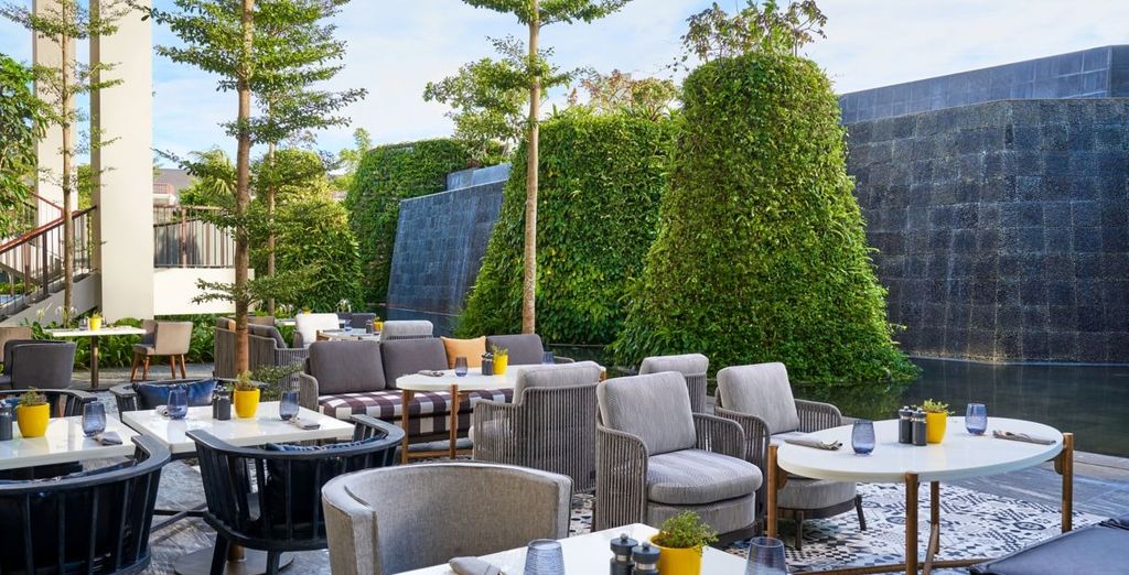 Plataran Ubud Hotel & Spa 5*, Pramana Natura Nusa Penida 4* e Renaissance Bali Nusa Dua Resort 5*