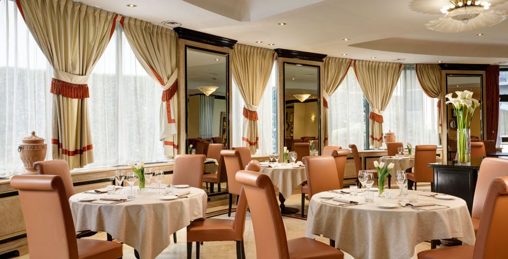 Dickwella Resort and Spa e Club Hotel Dolphin 4*