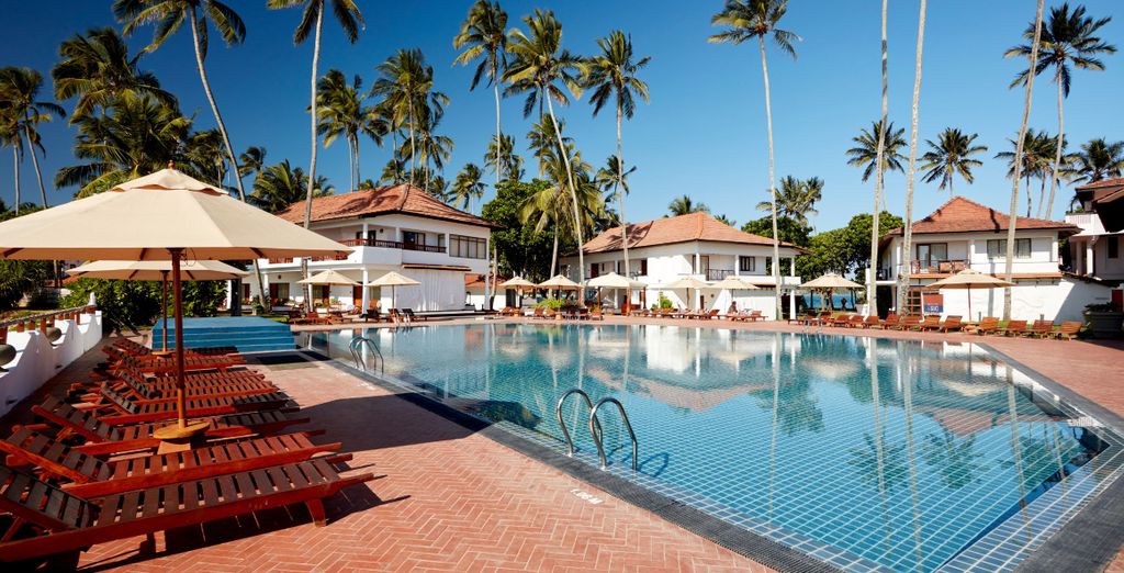Dickwella Resort and Spa e Club Hotel Dolphin 4*