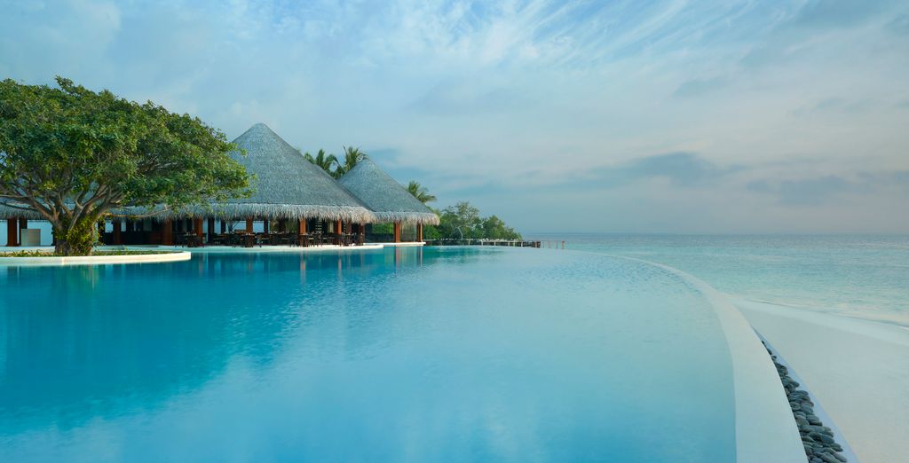 Dusit Thani Maldives 5*