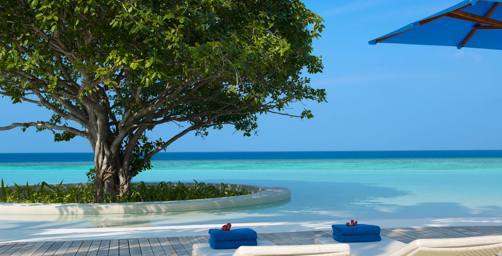 Dusit Thani Maldives 5*