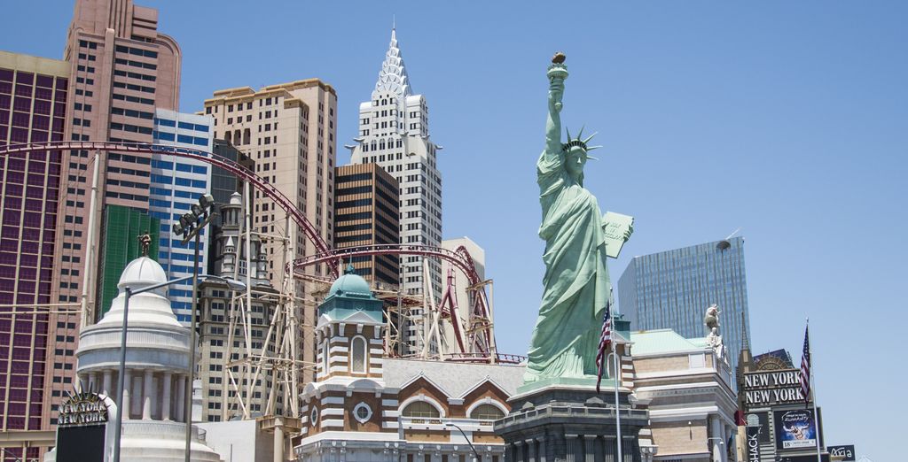 Combinato: Short Stories Hotel e Fontainebleau Las Vegas 4*