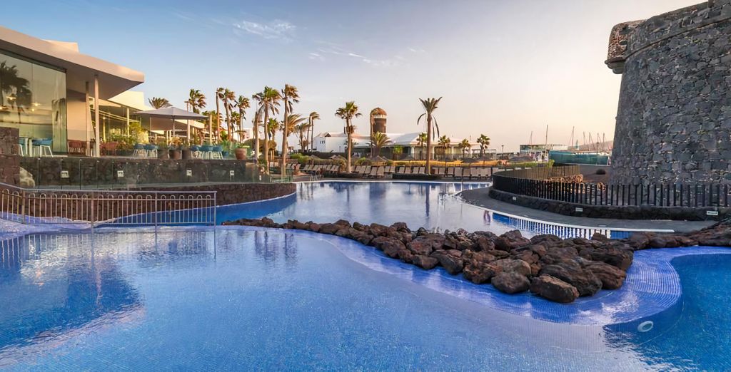 Barceló Castillo Beach Resort 4*
