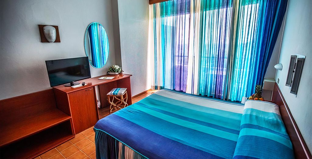 Hotel Capo Est 4*