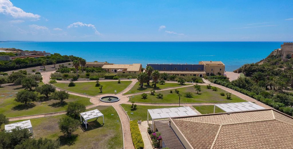Falconara Greenblu Resort 4*