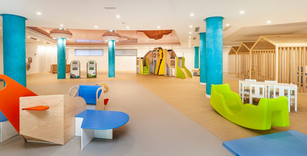 Insotel Cala Mandia Resort & Spa 4*