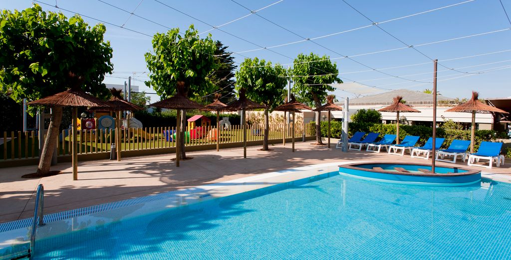 Insotel Cala Mandia Resort & Spa 4*