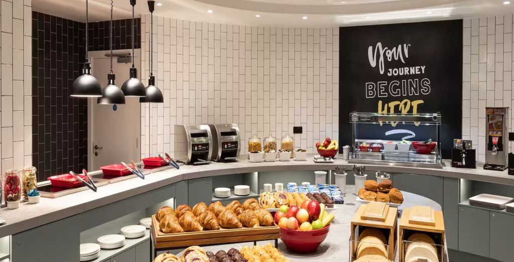 Hampton by Hilton London City 4*