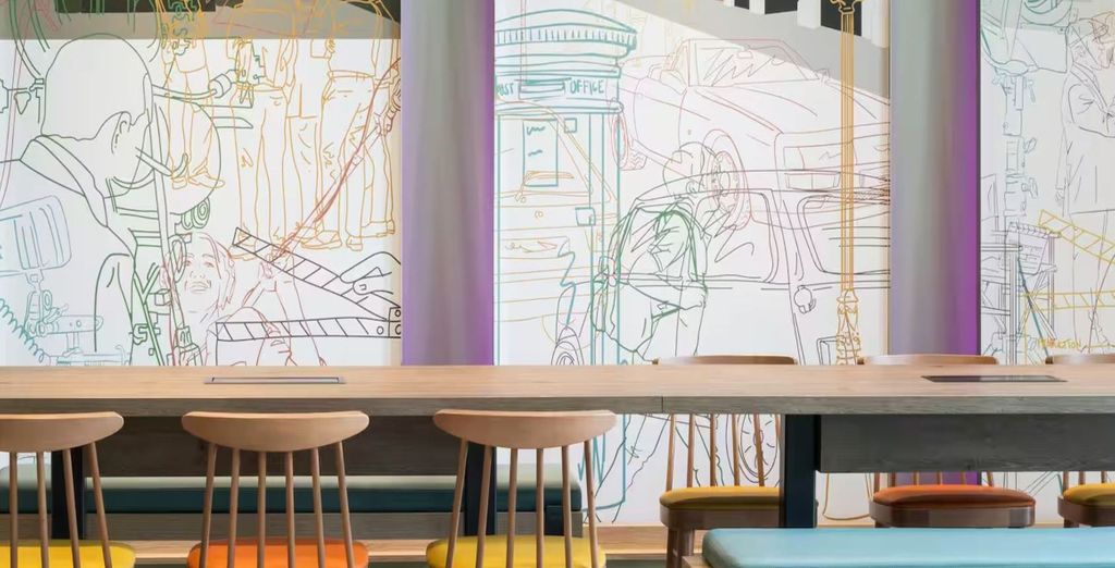 Hampton by Hilton London City 4*