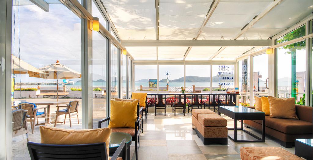 Combinato Kantary Bay 4*, esperienza a Khao Sok, Kantary Beach 4* e possibile pre-estensione a Bangkok
