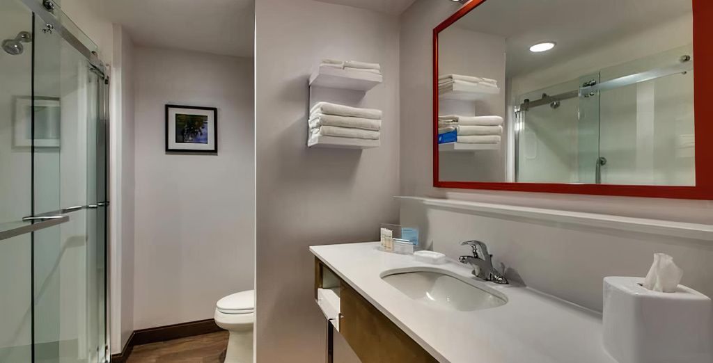 Hampton by Hilton London City 4*