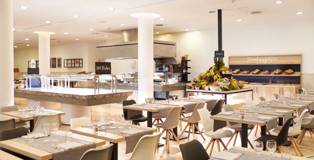 Dwo Sirius 4* - Adults Only