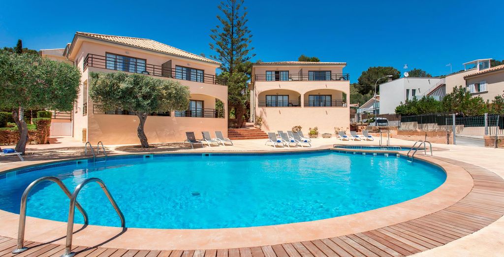 Mar Hotels Alcanada 4*