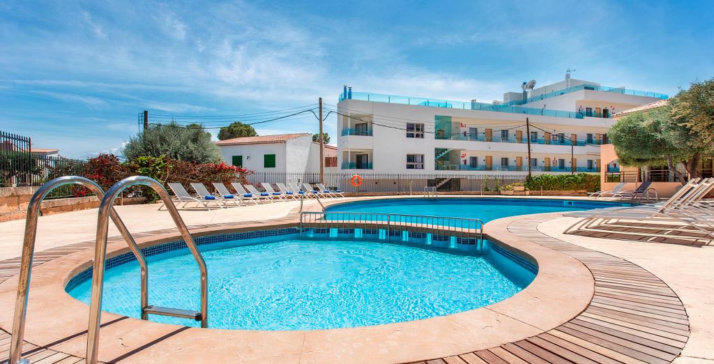 Mar Hotels Alcanada 4*