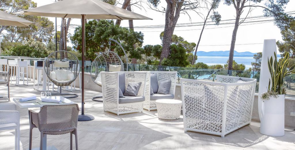 Mar Hotels Alcanada 4*