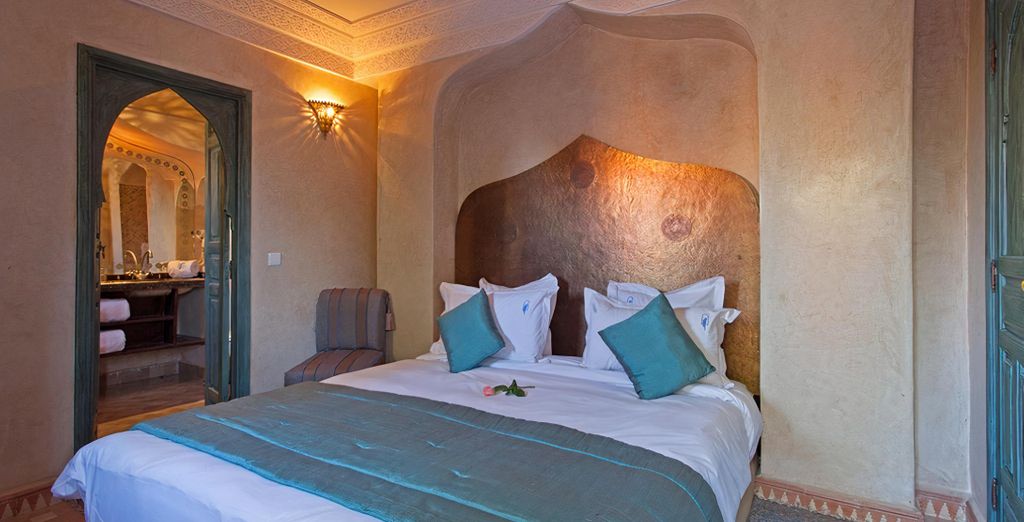 Riad Le Perroquet Bleu con possibile prolungamento all'Agafay Valley Camp 5*