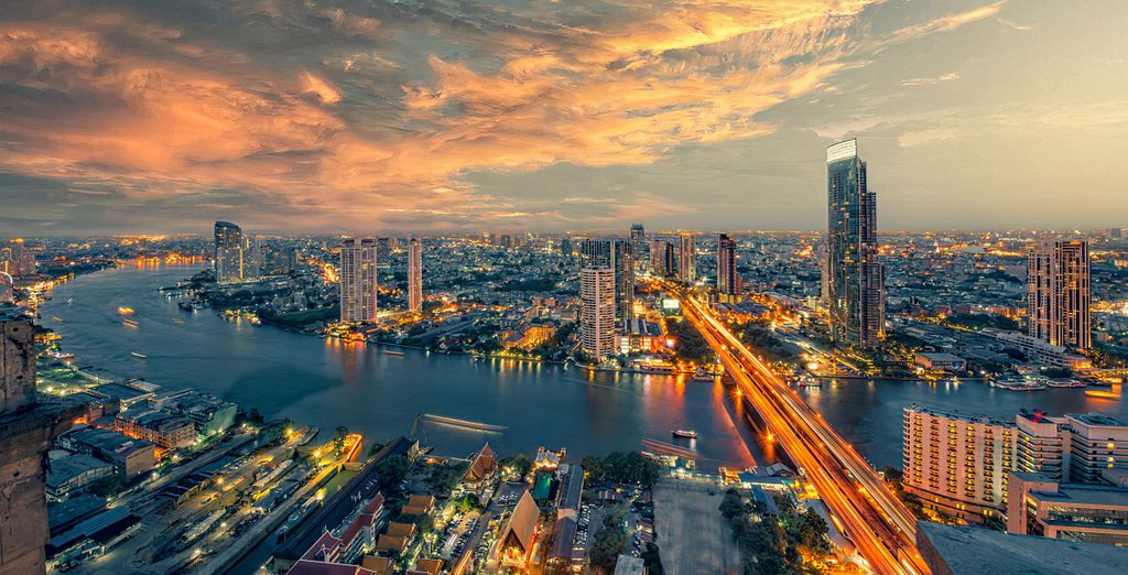 Tour di gruppo tra le meraviglie dell'Asia con possibile estensione a Phuket