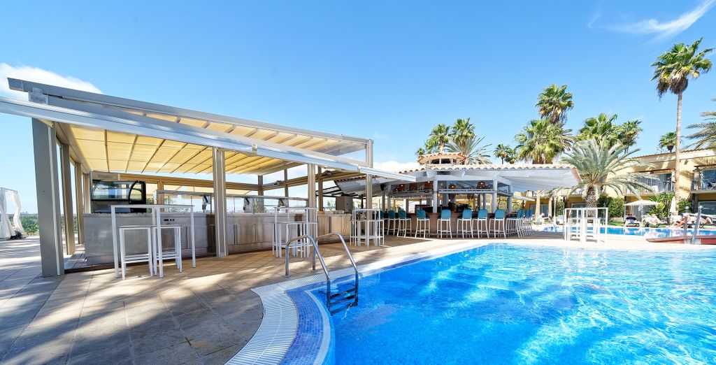 Bull Vital Suites & Spa 4*