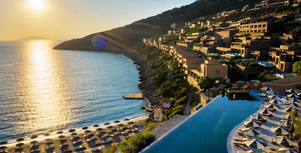 Daios Cove Luxury Resort & Villas 5*