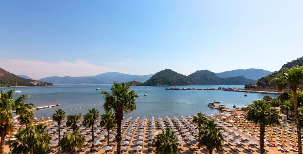 Faros Premium Beach Hotel 5*
