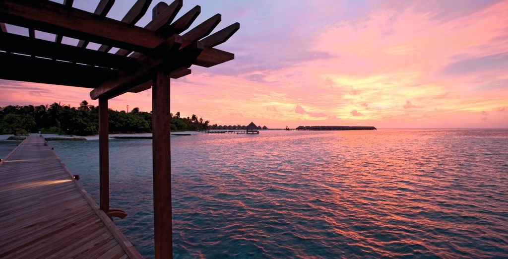 Constance Moofushi Maldives 5*