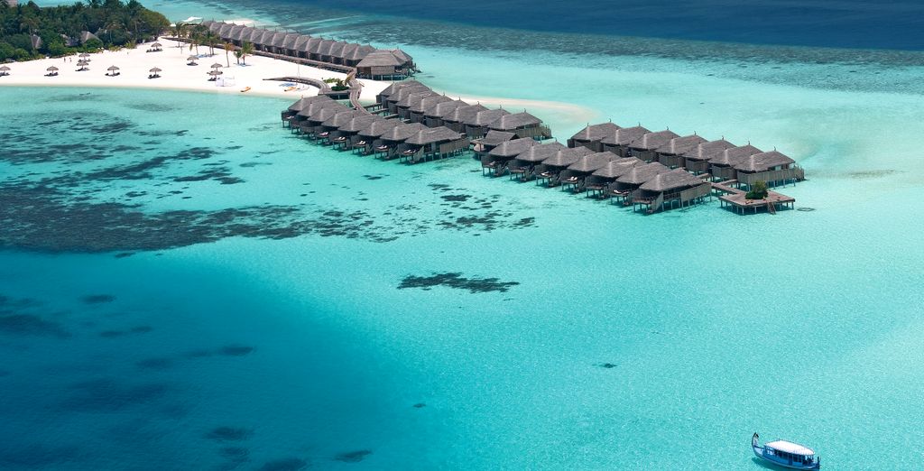 Constance Moofushi Maldives 5*