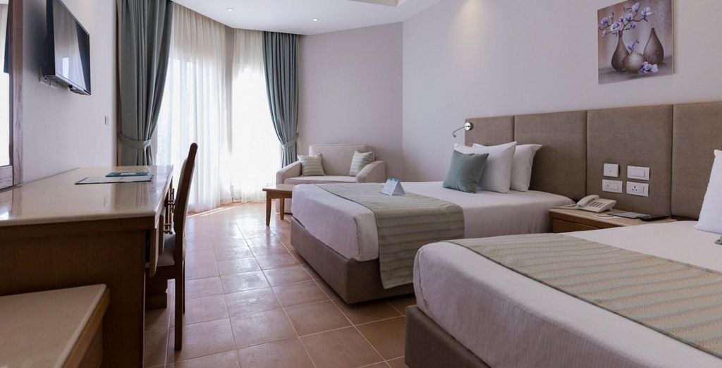 Sunrise Aqua Joy 4*