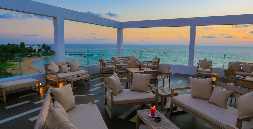 Ôclub Experience Pandanus Beach Resort & Spa 5*