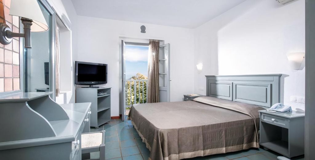Silva Beach Hotel 4*