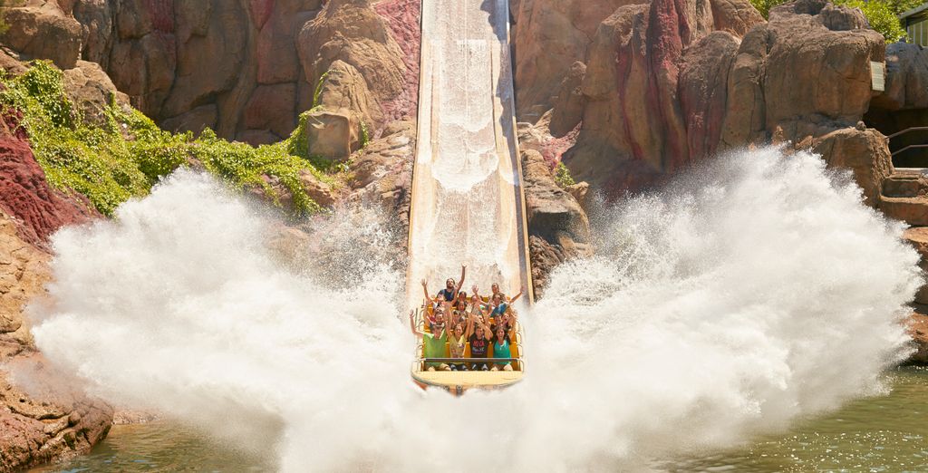 Ponient Pirámide Salou 4* con entradas para PortAventura World