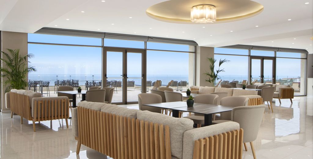 Ajul Luxury Hotel and Spa Resort 5*
