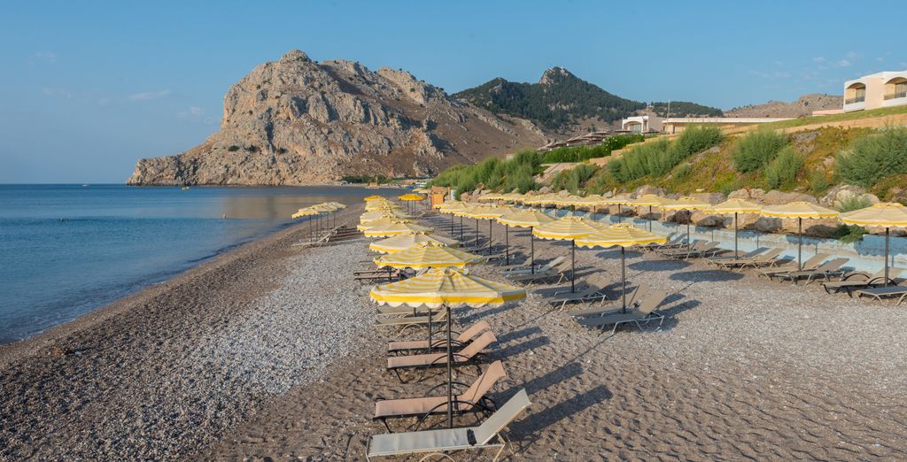 Lutania Beach Hotel 4*
