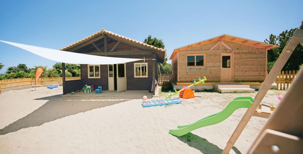 Achilleas Beach Hotel 4*