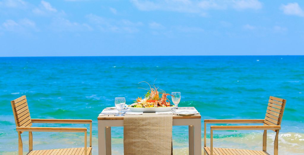 Ôclub Experience Pandanus Beach Resort & Spa 5* con possibile tour in pre-estensione