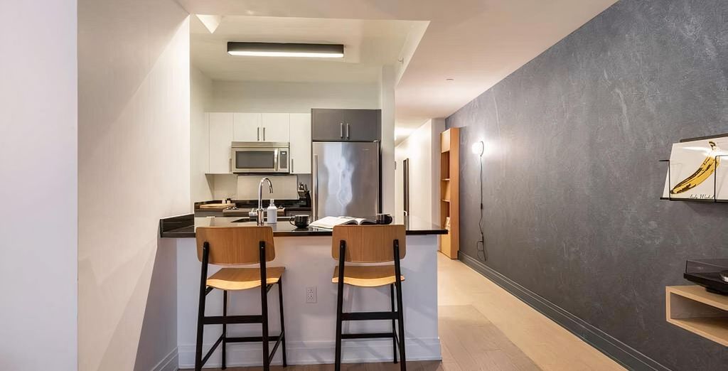 Mint House at 70 Pine 4*