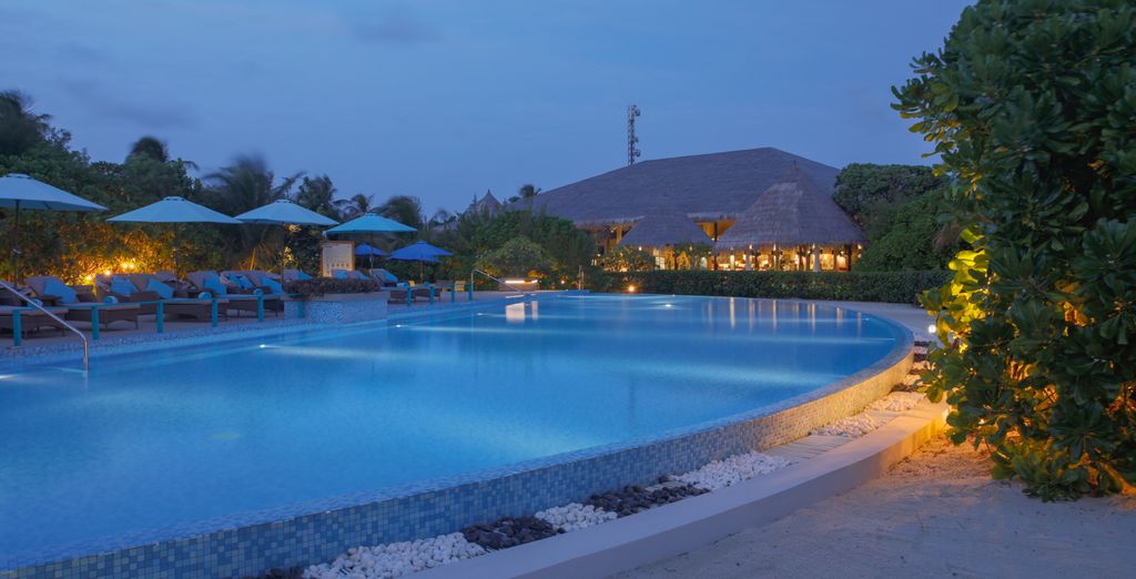 Cocoon Maldives 5*