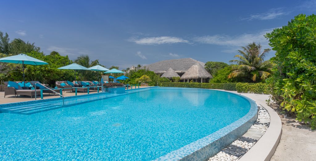 Cocoon Maldives 5*