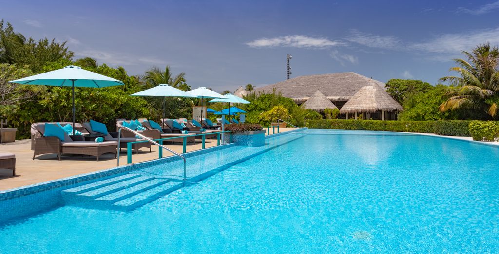 Cocoon Maldives 5*