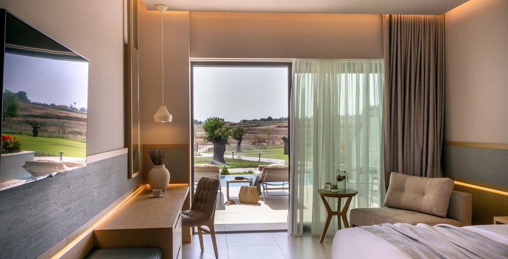 AMMOA Luxury Hotel & Spa Resort 5*