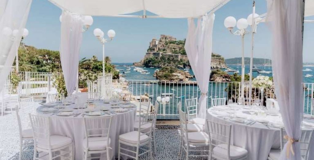 Strand Hotel Delfini 4*