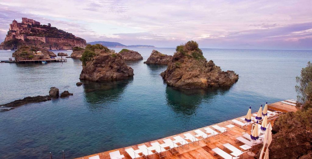 Strand Hotel Delfini 4*