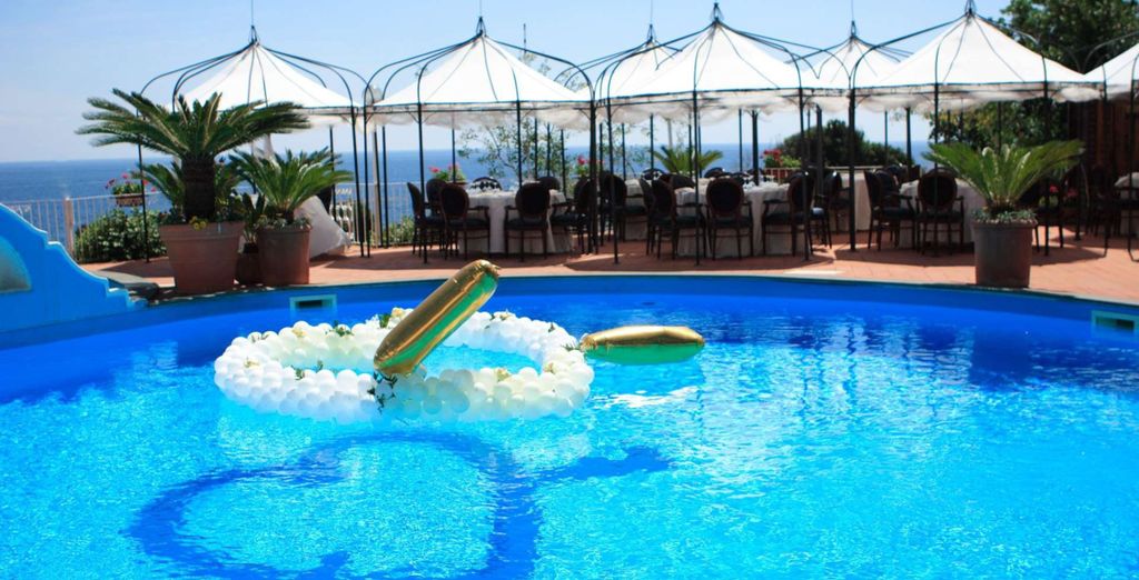 Strand Hotel Delfini 4*