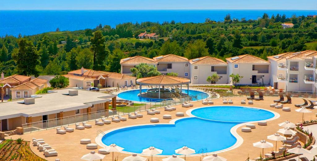 Ajul Luxury Villas & Spa Resort 5*